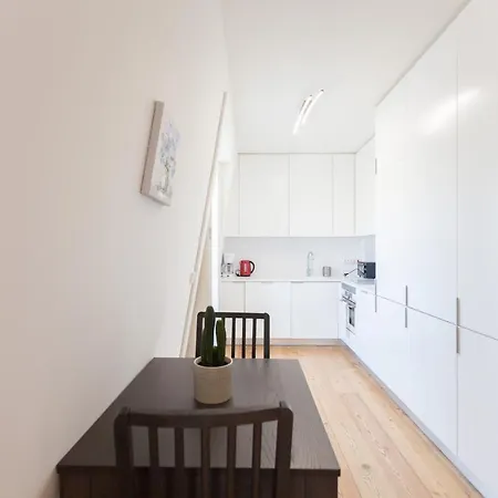 Lejlighed Flh Praca Comercio Artistic Flat With Balcony Lisboa