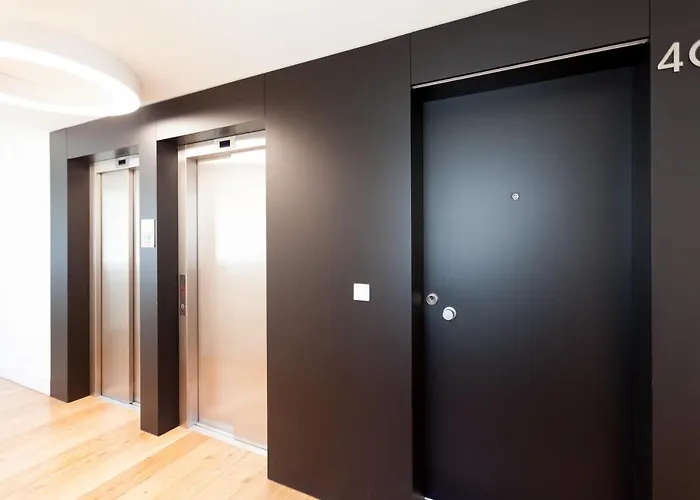 Flh Praca Comercio Artistic Flat With Balcony *